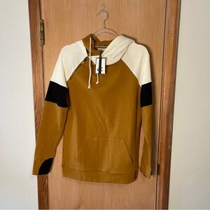 AMPERSAND AVE Tan, Black, and Cream Men's Sweater